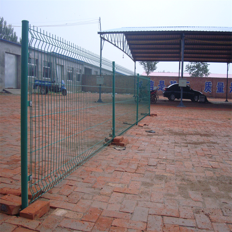 北京動(dòng)物園鐵絲隔離網(wǎng)